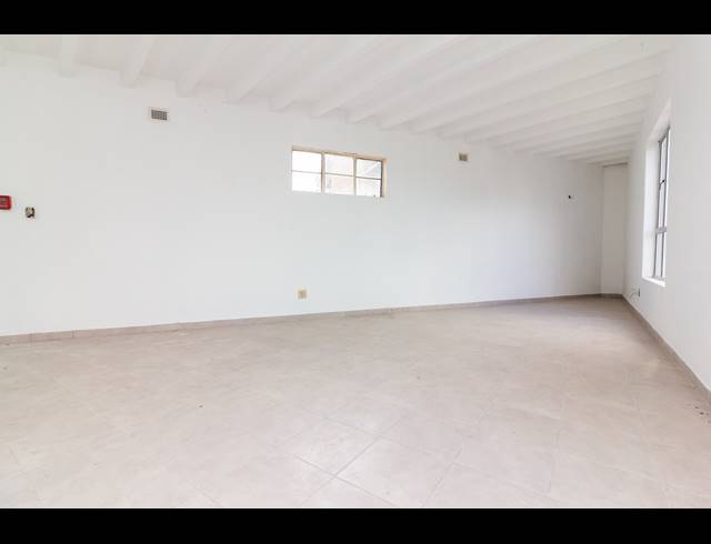 50M² RETAIL TO LET IN UMHLATUZANA